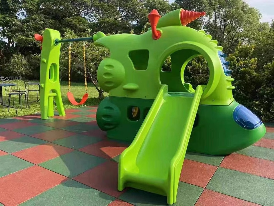 EPDM playground surface kindergarten safety flooring EN1177 fall protection